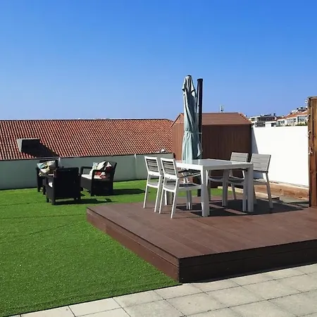 Terrace Overlooking The Tagus River - Spacious And Modern Apartmán Almada
