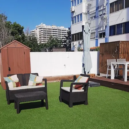 Terrace Overlooking The Tagus River - Spacious And Modern Apartmán