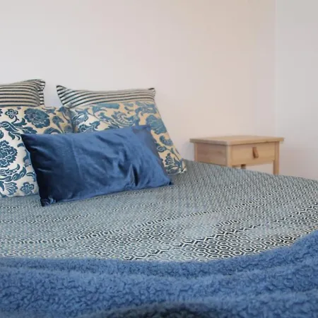 Terrace Overlooking The Tagus River - Spacious And Modern