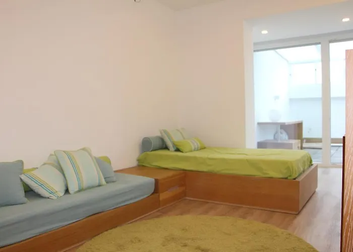 Daire Terrace Overlooking The Tagus River - Spacious And Modern Almada