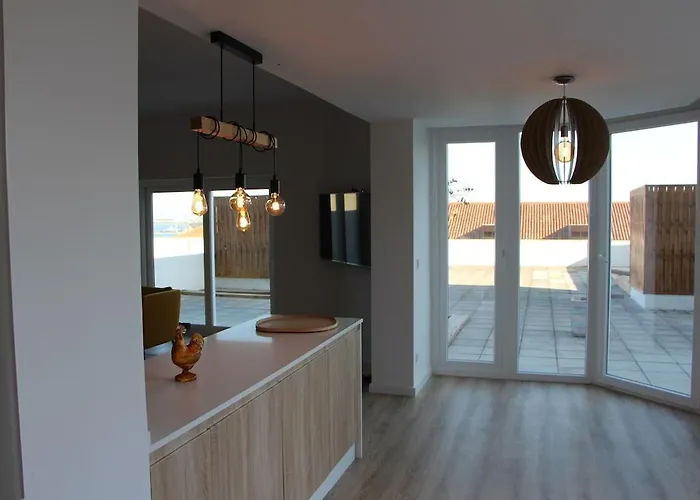 Terrace Overlooking The Tagus River - Spacious And Modern Daire Almada