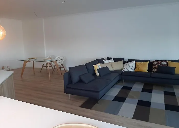 Terrace Overlooking The Tagus River - Spacious And Modern Daire