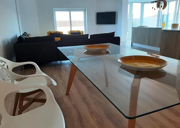 Terrace Overlooking The Tagus River - Spacious And Modern Daire