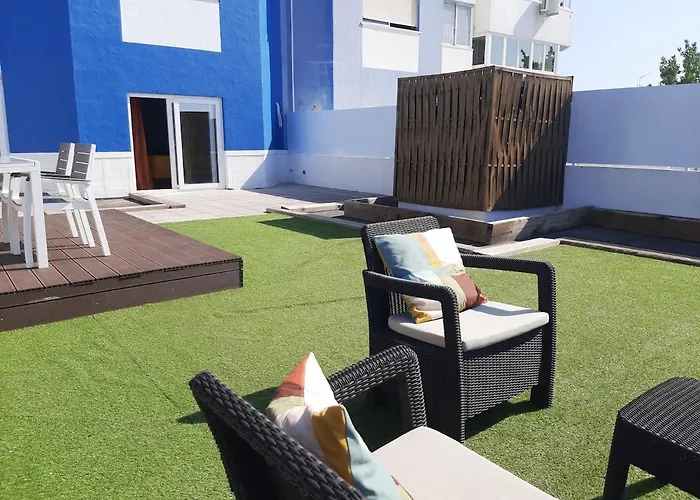 Terrace Overlooking The Tagus River - Spacious And Modern Daire