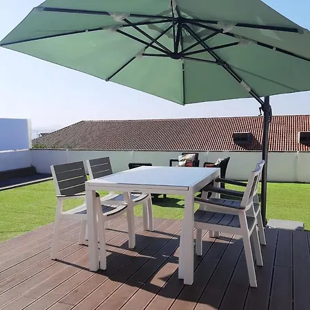 Terrace Overlooking The Tagus River - Spacious And Modern 阿尔马达