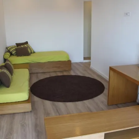 Terrace Overlooking The Tagus River - Spacious And Modern *