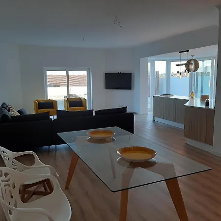 公寓 Terrace Overlooking The Tagus River - Spacious And Modern *