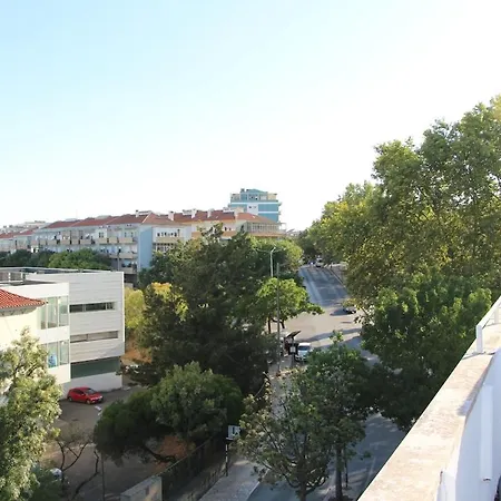 Terrace Overlooking The Tagus River - Spacious And Modern Appartement *