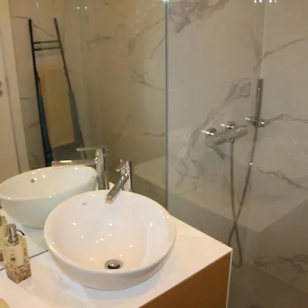 Appartement Terrace Overlooking The Tagus River - Spacious And Modern