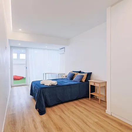 Terrace Overlooking The Tagus River - Spacious And Modern Almada