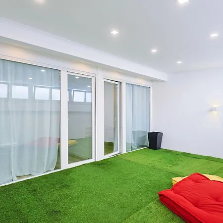 Terrace Overlooking The Tagus River - Spacious And Modern *