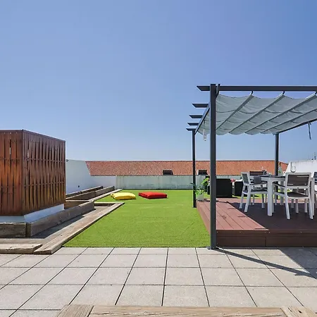 Appartement Terrace Overlooking The Tagus River - Spacious And Modern Almada