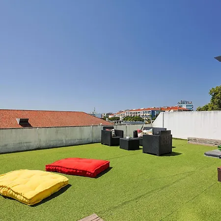Terrace Overlooking The Tagus River - Spacious And Modern Appartement
