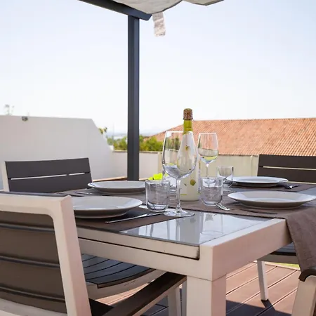 Terrace Overlooking The Tagus River - Spacious And Modern *